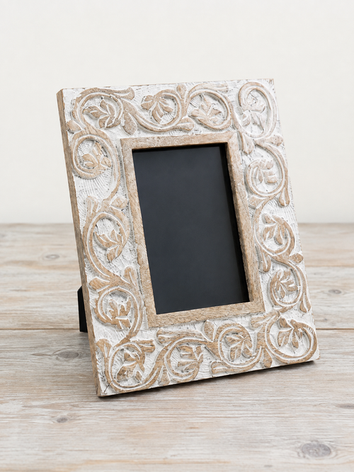 Carved Floral Wooden Photo Frame – 6x4”