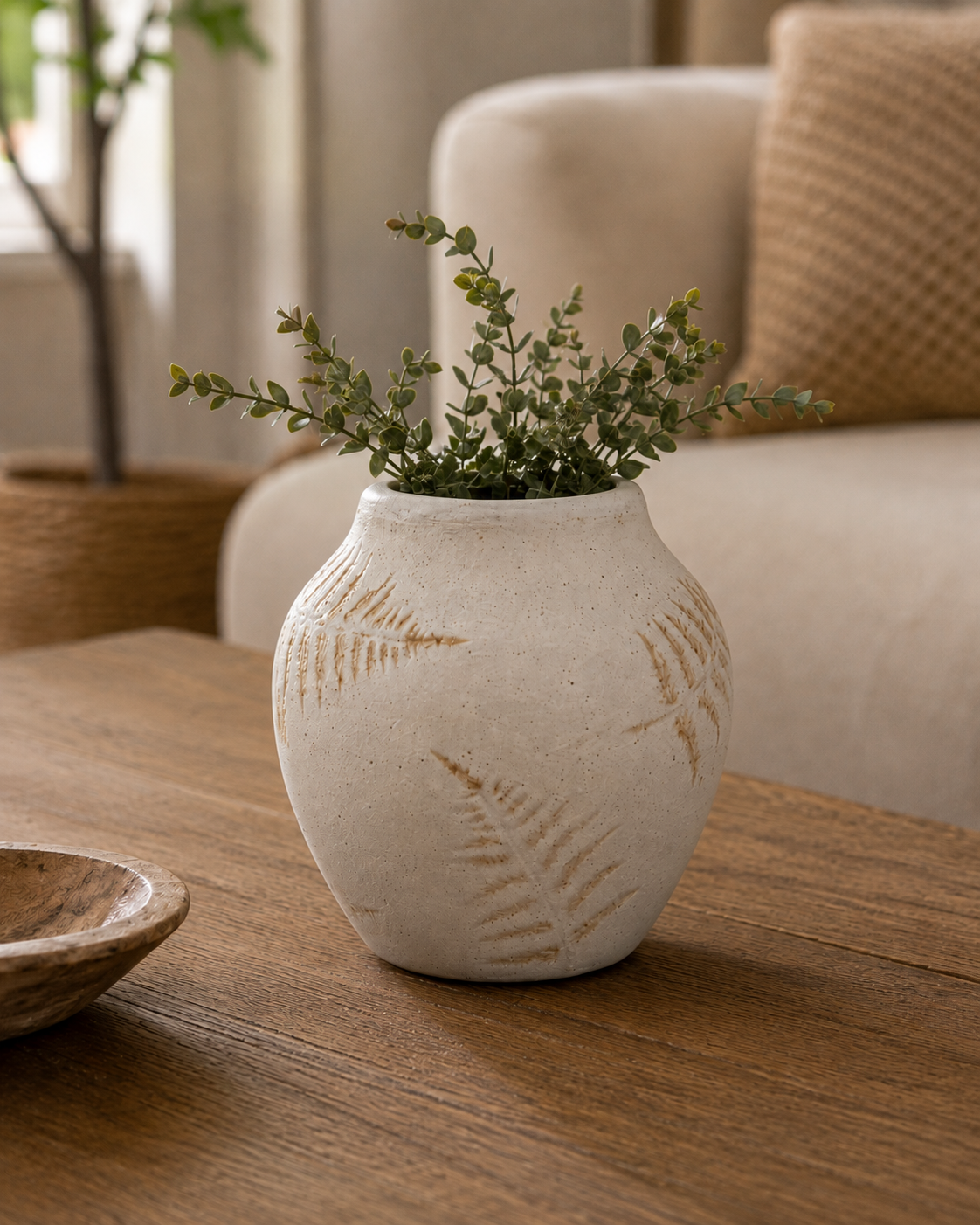 Neutral Embossed Fern Ceramic Vase – 14.5cm