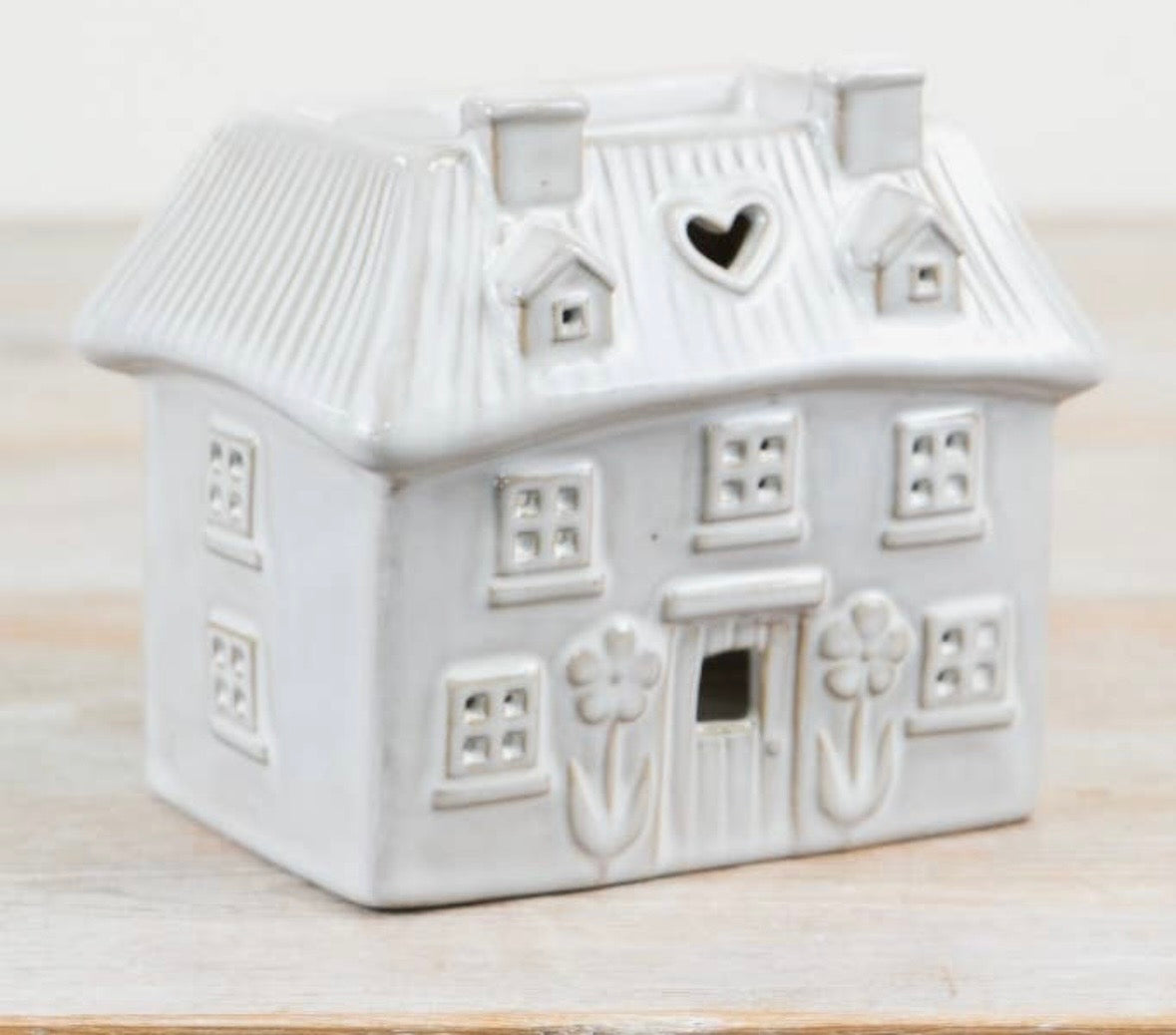 Cosy Cottage Ceramic Oil Burner